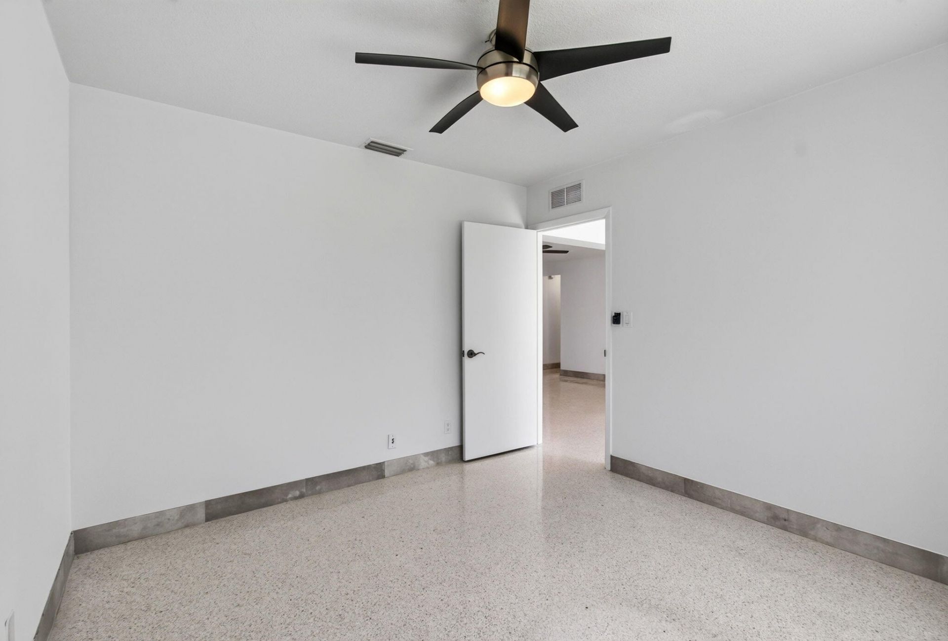 200 NE 28th Terrace, Boca Raton, FL 33431 Photo