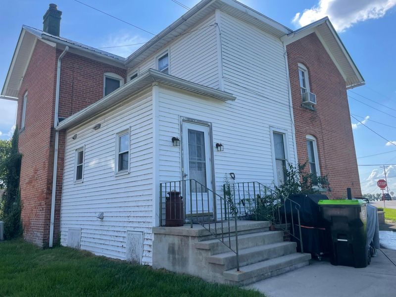 7924 E State Route 56 , Circleville, OH 43113 Photo 2