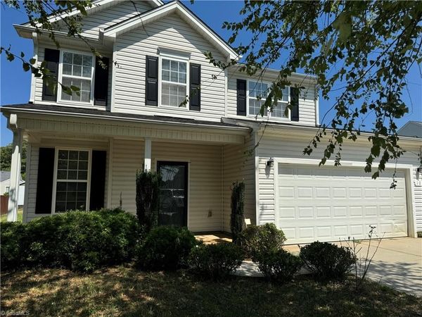 10 Glenrose Court , Greensboro, NC 27407