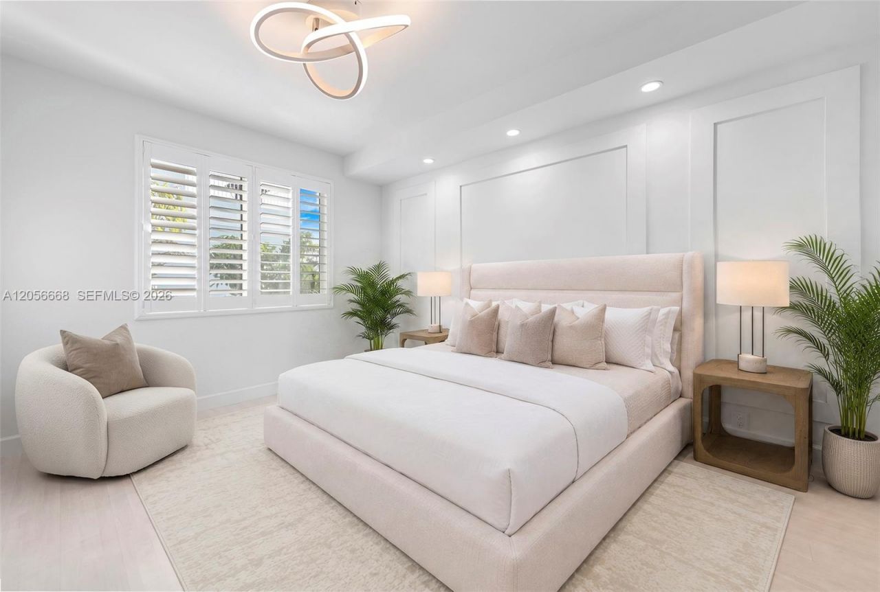 348 Elm St , Unit B-10, Hollywood, FL 33019 Photo
