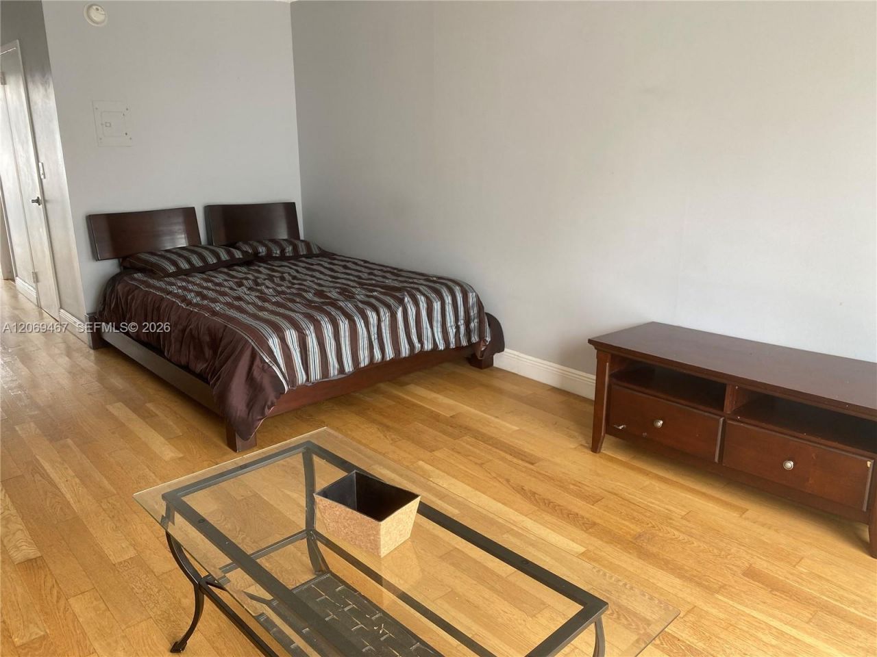 221 Meridian Ave , Unit 305, Miami Beach, FL 33139 Photo