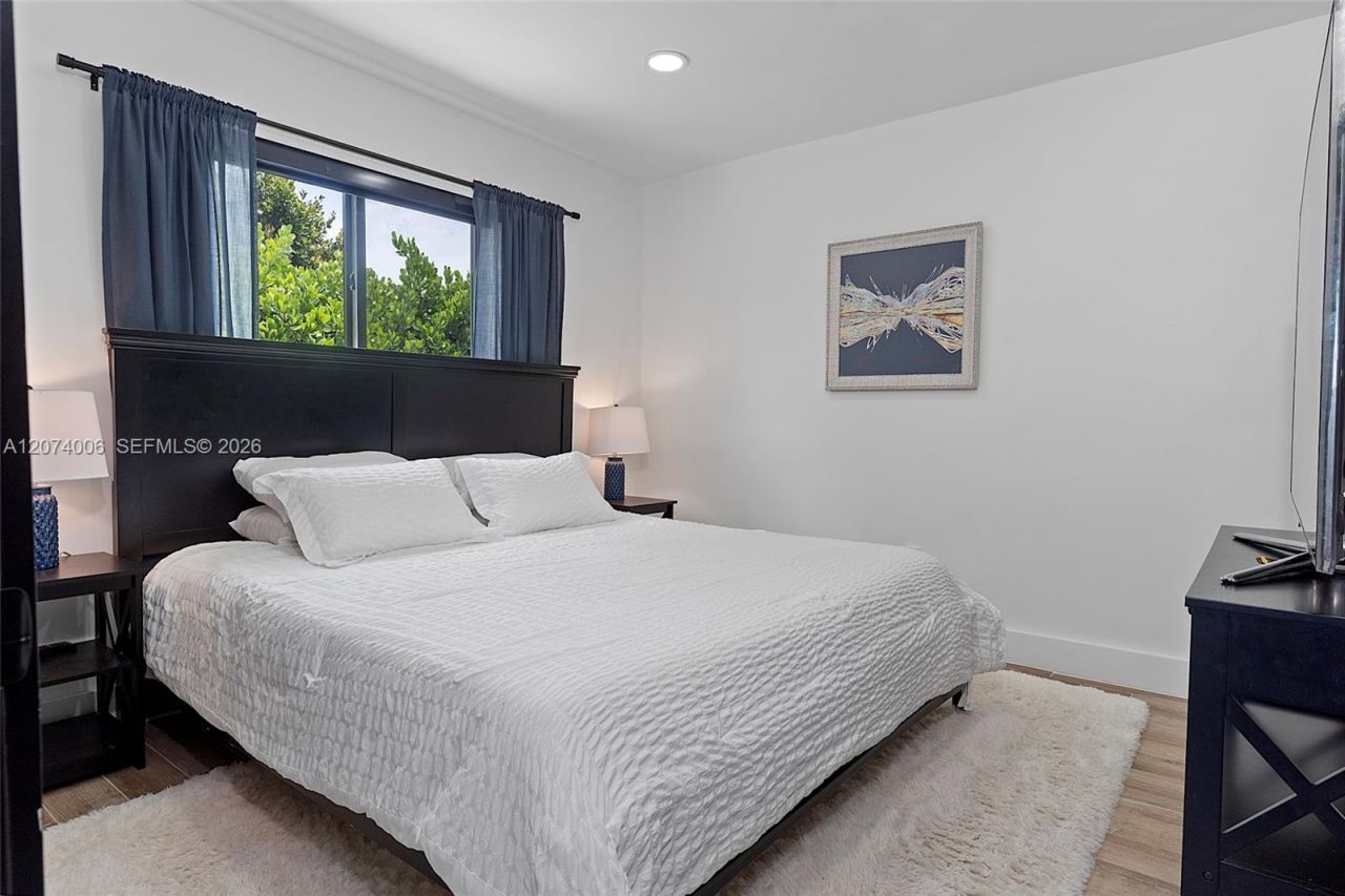 10630 NW 19th Pl, Pembroke Pines, FL 33026 Photo