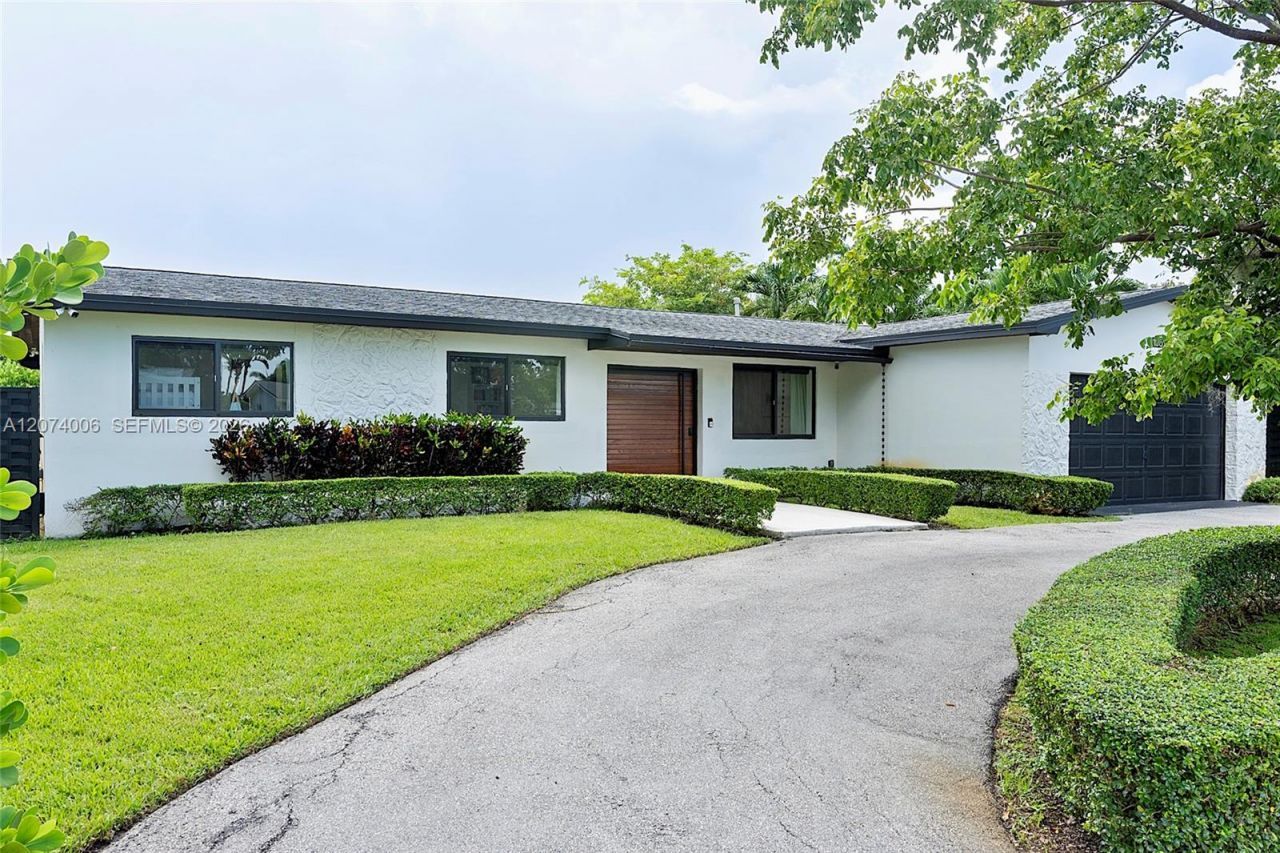 10630 NW 19th Pl, Pembroke Pines, FL 33026 Photo