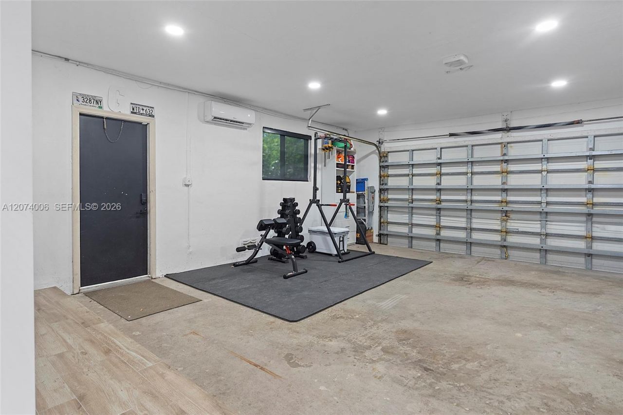10630 NW 19th Pl, Pembroke Pines, FL 33026 Photo