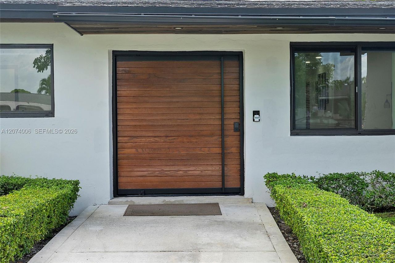 10630 NW 19th Pl, Pembroke Pines, FL 33026 Photo