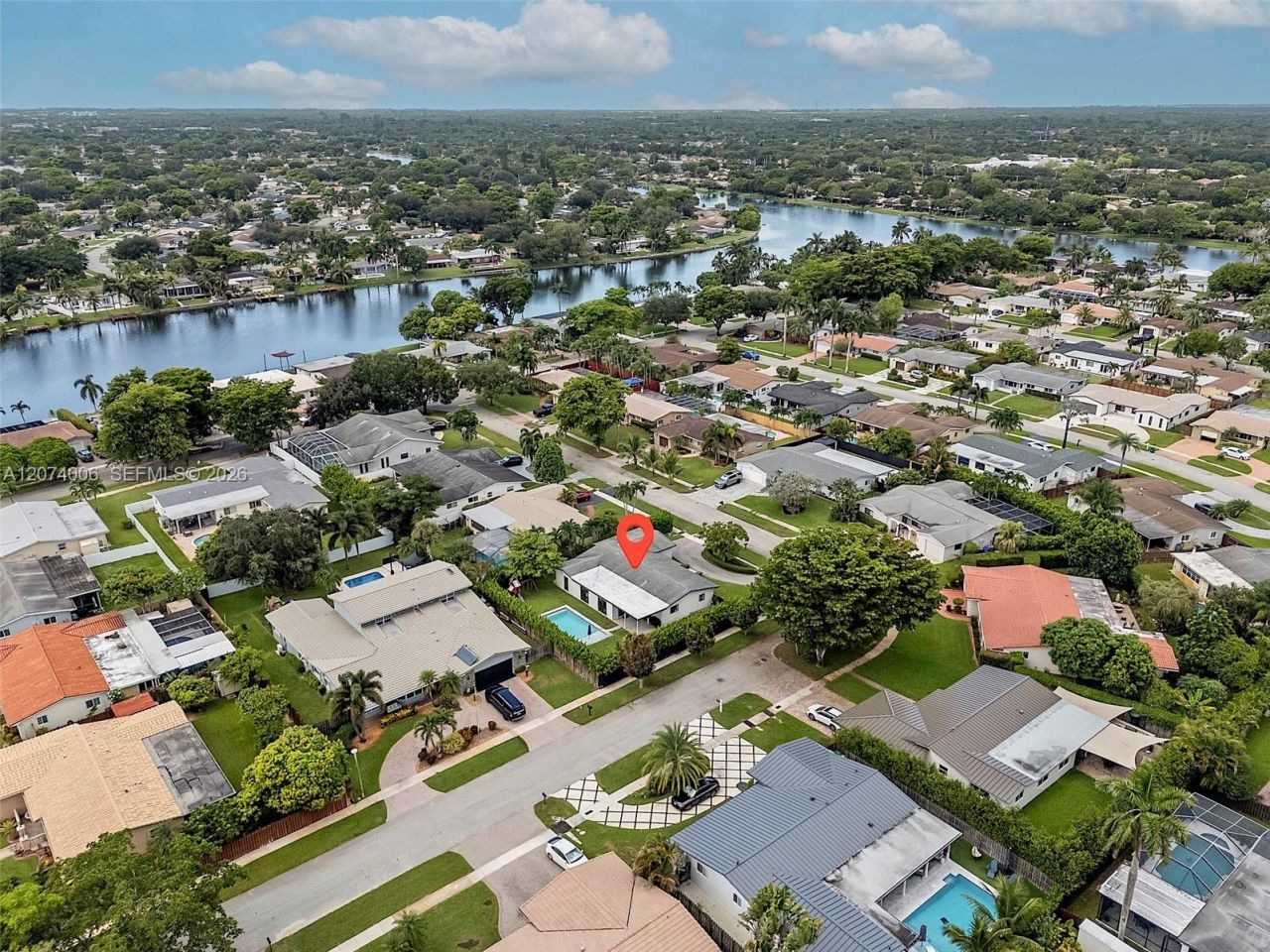 10630 NW 19th Pl, Pembroke Pines, FL 33026 Photo
