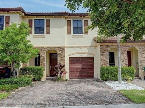 11737 SW 239th St , Homestead, FL 33032