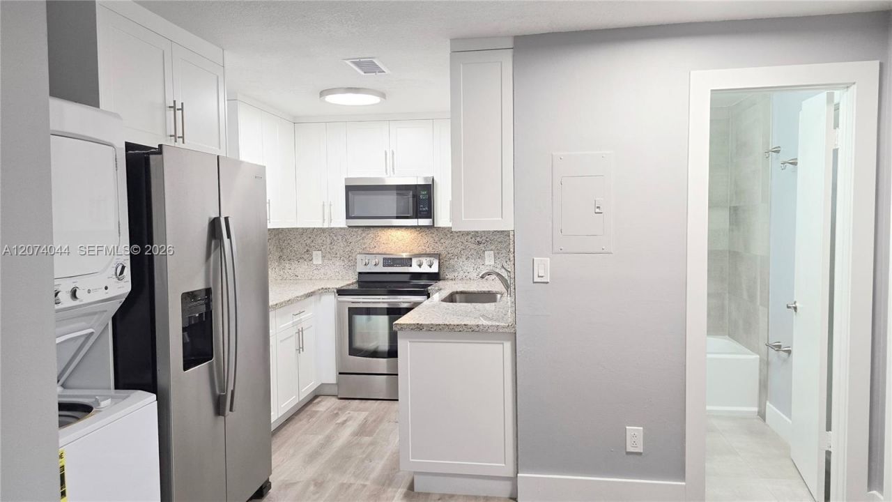 50 W 28th St , Unit 54, Hialeah, FL 33010 Photo