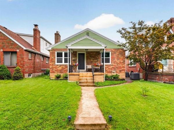 5305 Reber Place, St Louis, MO 63139