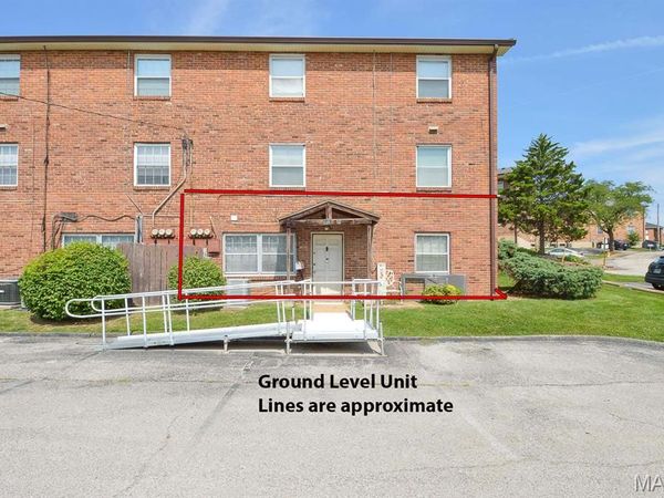 6984 Colonial Woods Drive , Unit 50, St Louis, MO 63129