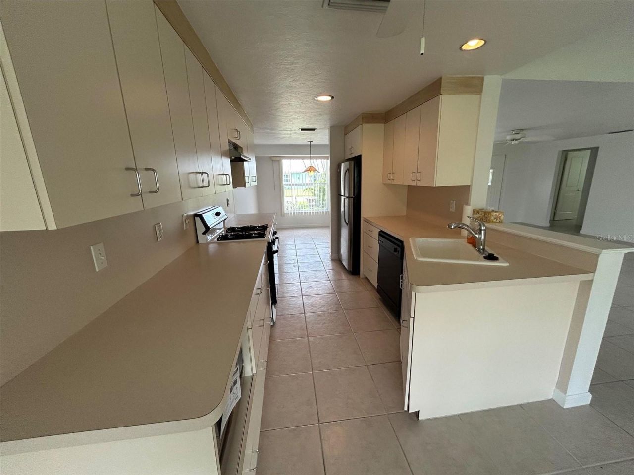 4411 Sailfish Lane , Palmetto, FL 34221 Photo