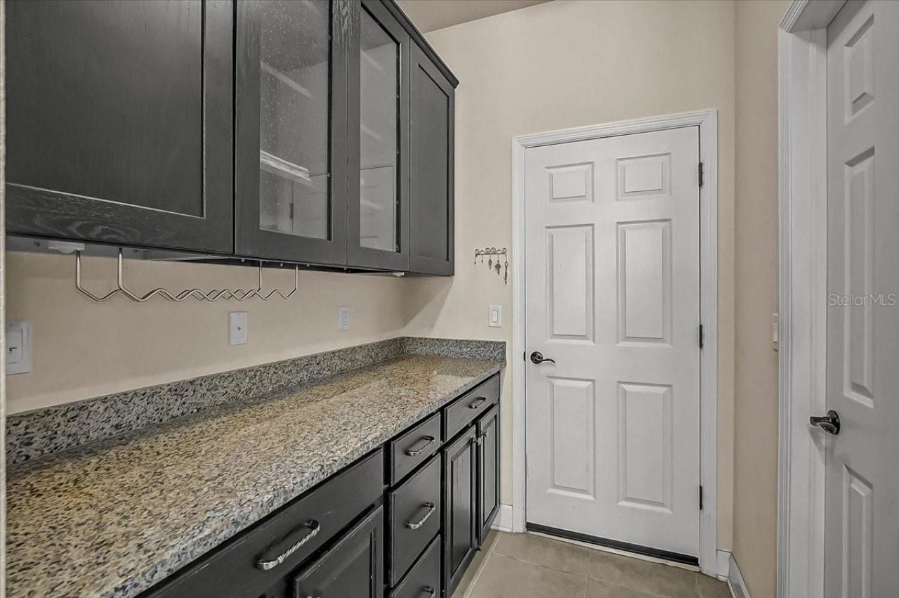 7536 Aguila Drive, Sarasota, FL 34240 Photo