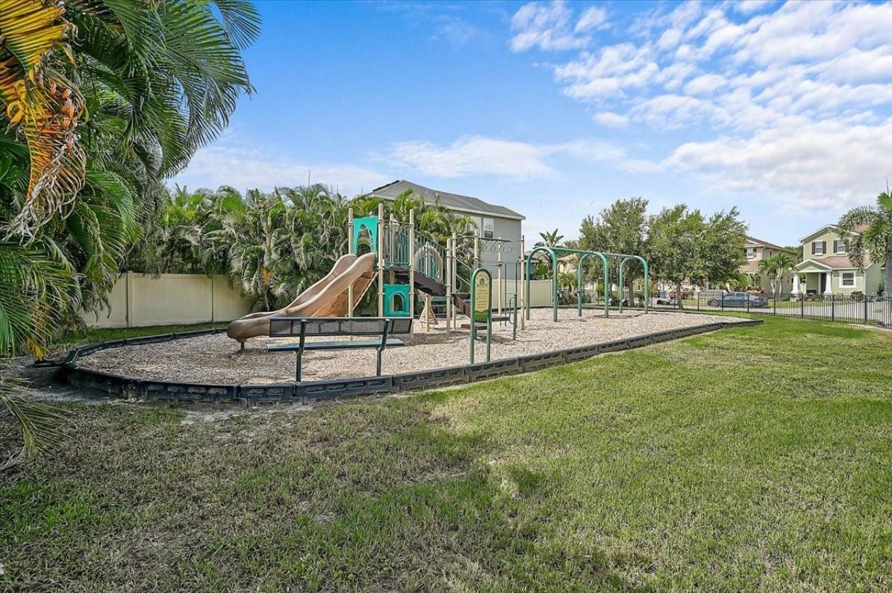 7536 Aguila Drive, Sarasota, FL 34240 Photo