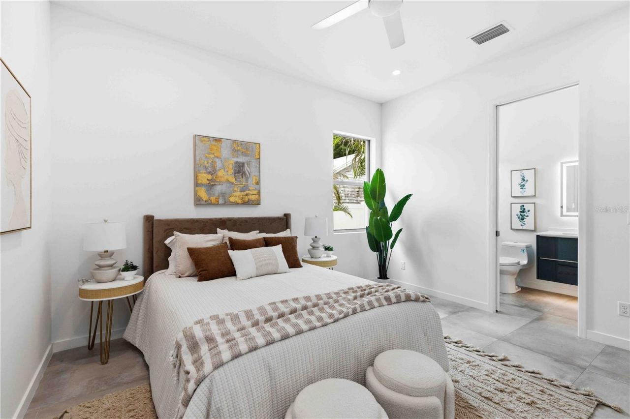 1671 Arlington Street, Sarasota, FL 34239 Photo