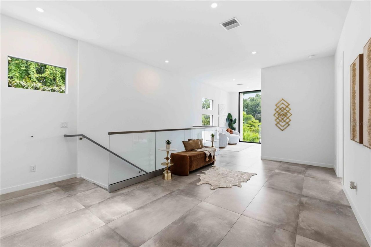 1671 Arlington Street, Sarasota, FL 34239 Photo