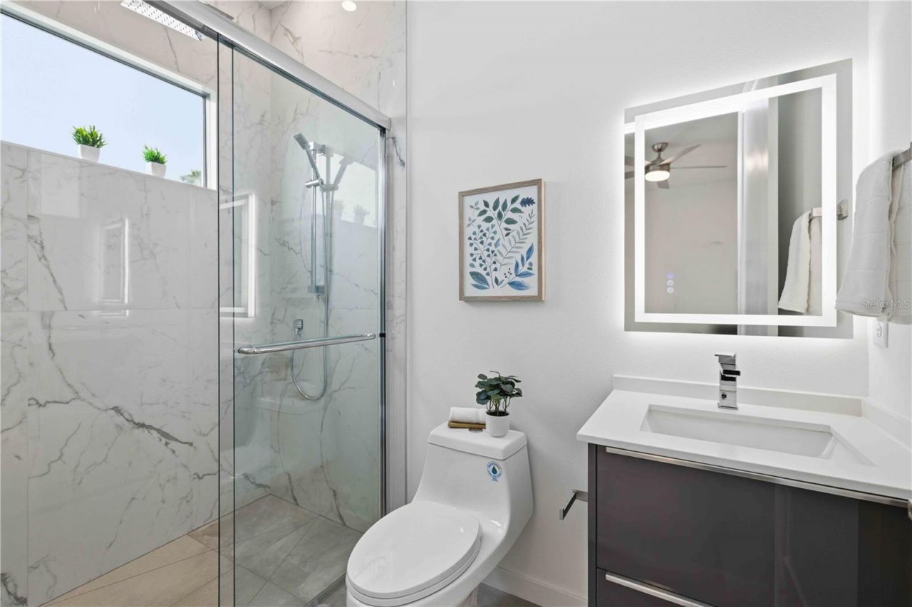 1671 Arlington Street, Sarasota, FL 34239 Photo