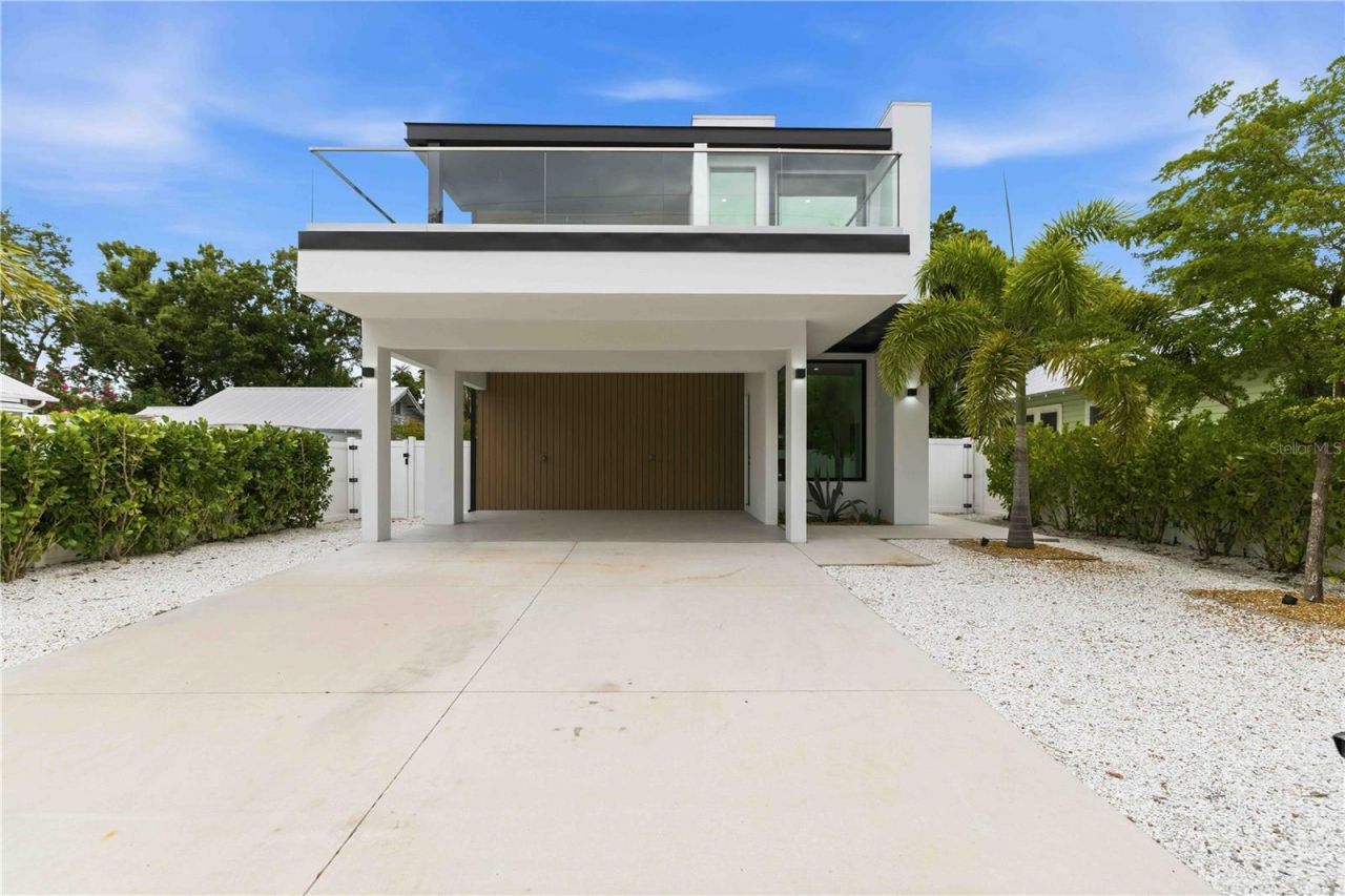 1671 Arlington Street, Sarasota, FL 34239 Photo