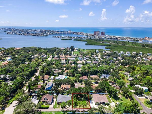 77TH AVENUE , SEMINOLE, FL 33776