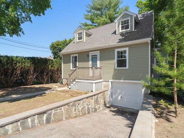 29 Laurel St., Arlington, MA 02476