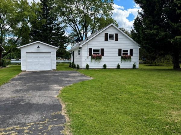 3091 Huckleberry Trail W, Farwell, MI 00000
