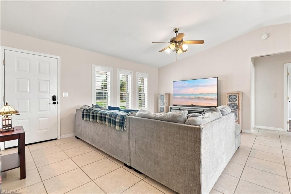 22 SW 13th Ter , Cape Coral, FL 33991 Photo