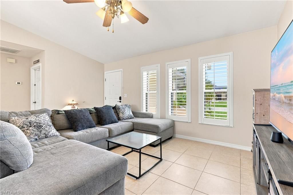 22 SW 13th Ter , Cape Coral, FL 33991 Photo