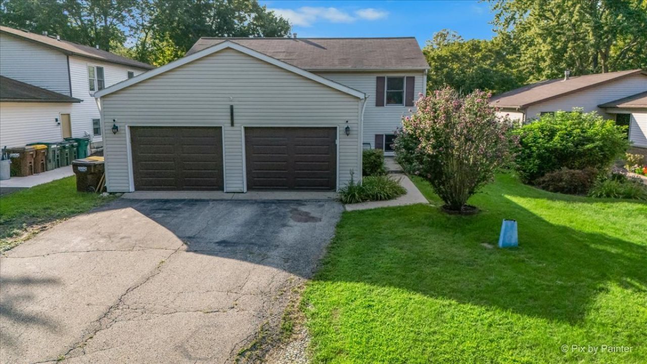 3815 Tulip Street, Crystal Lake, IL 60014 Main Photo