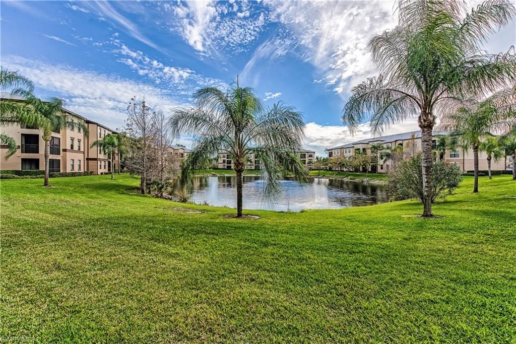 12980 Positano Cir, Unit 202, Naples, FL 34105 Photo