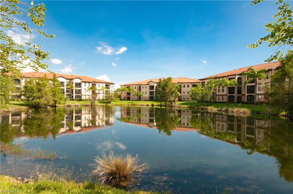 12980 Positano Cir, Unit 202, Naples, FL 34105 Photo