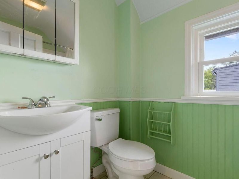 703 Grove Avenue , Galion, OH 44833 Photo 30