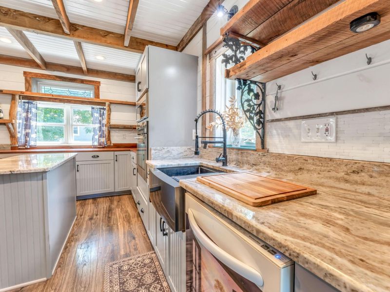 6076 Africa Road , Galena, OH 43021 Photo 8