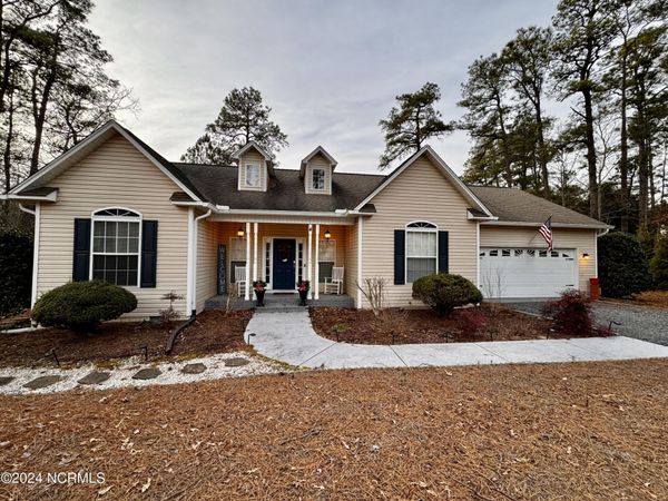4 Lake Court , Pinehurst, NC 28374