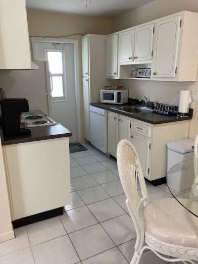234 Hibiscus Avenue, Unit 370, Lauderdale by the Sea, FL 33308 Photo