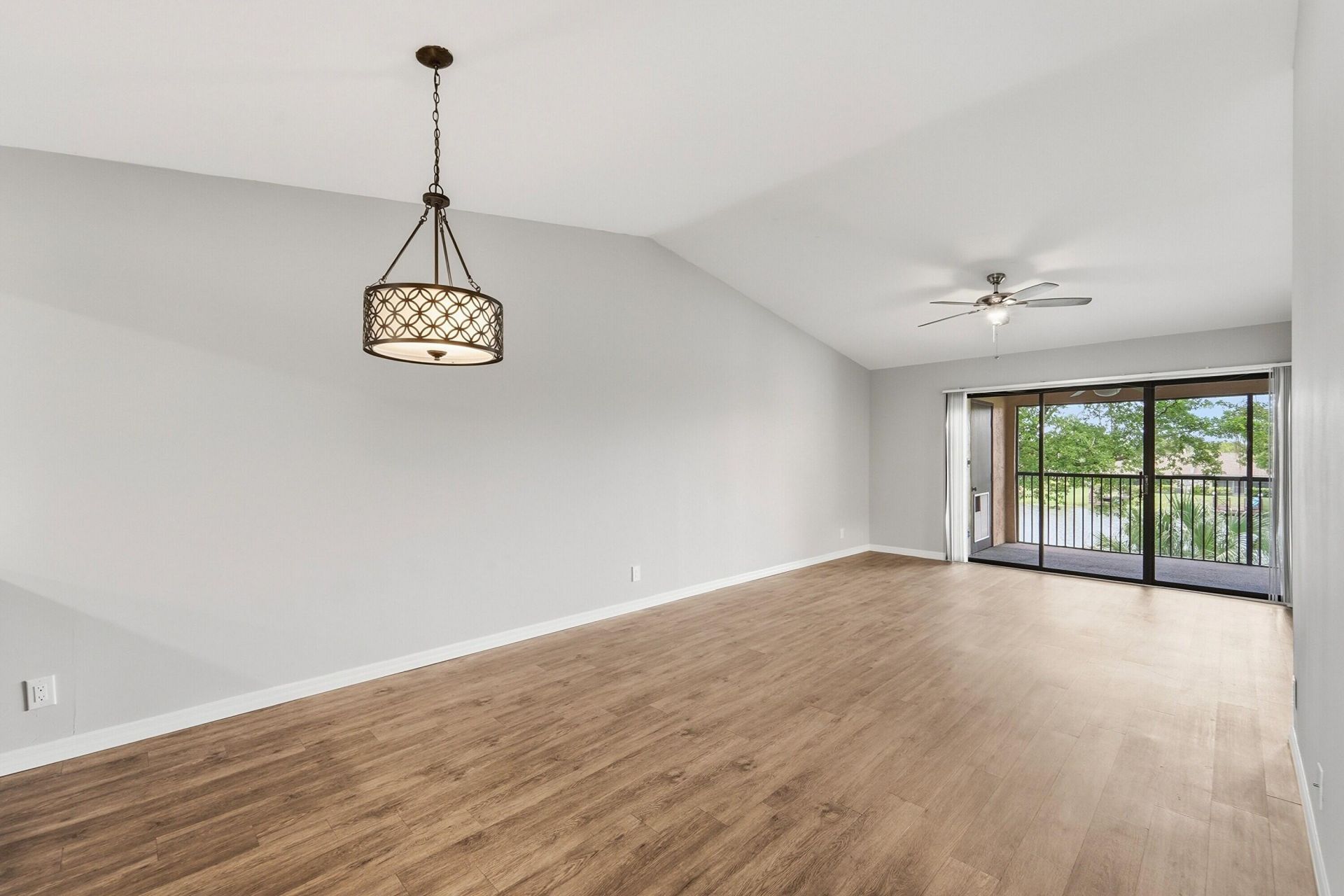 1033 Banks Road, Unit 203, Margate, FL 33063 Photo