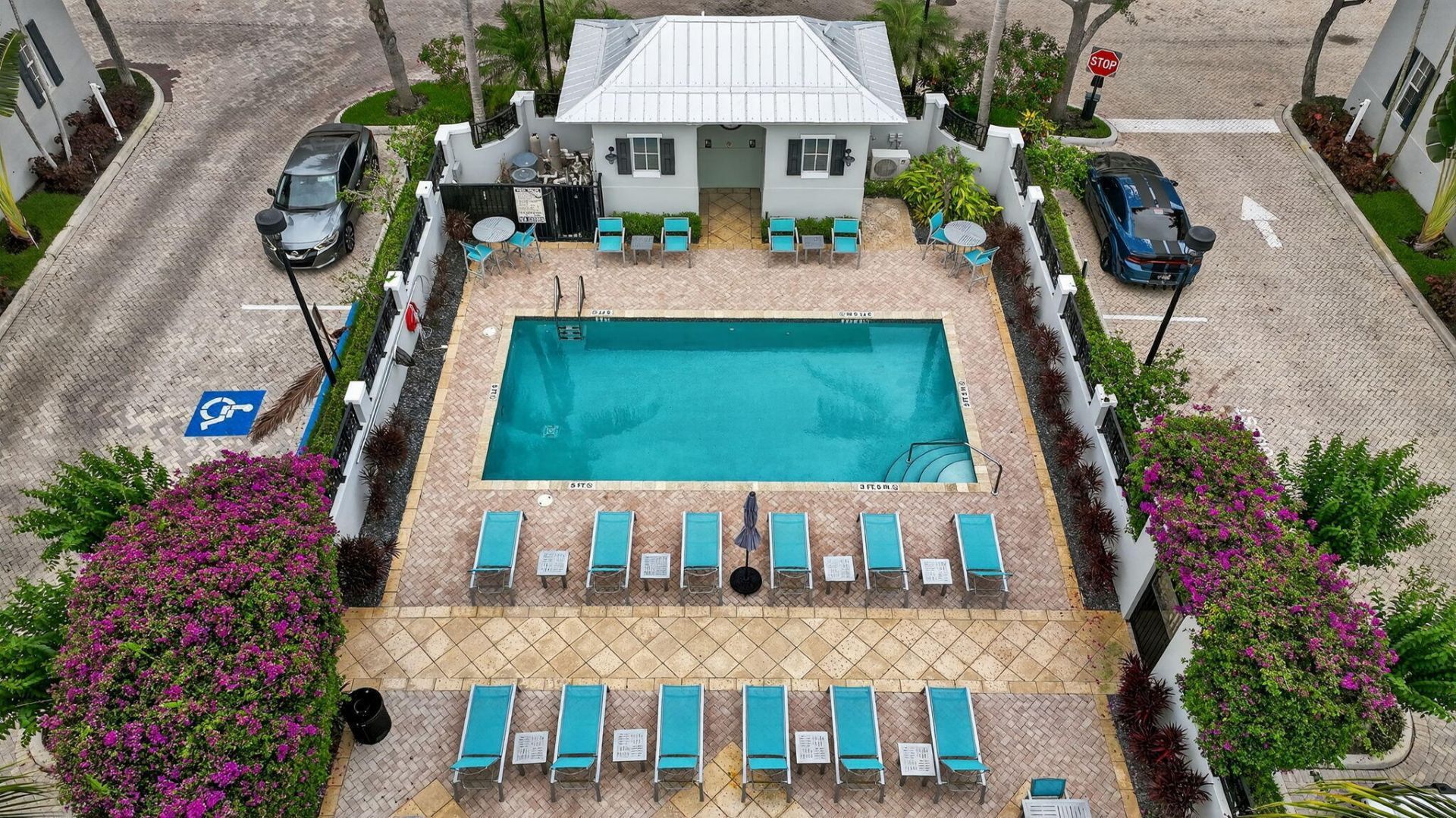 365 W Mallory Circle, Delray Beach, FL 33483 Photo