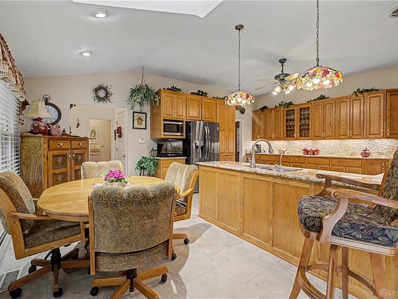 3845 W Eva Circle, Springfield, OH 45504 Photo 15