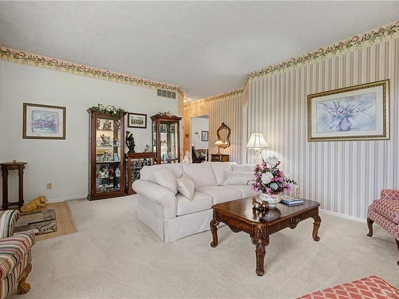 3845 W Eva Circle, Springfield, OH 45504 Photo 8