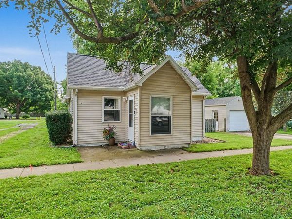 206 S Main Street, St. Joseph, IL 61873