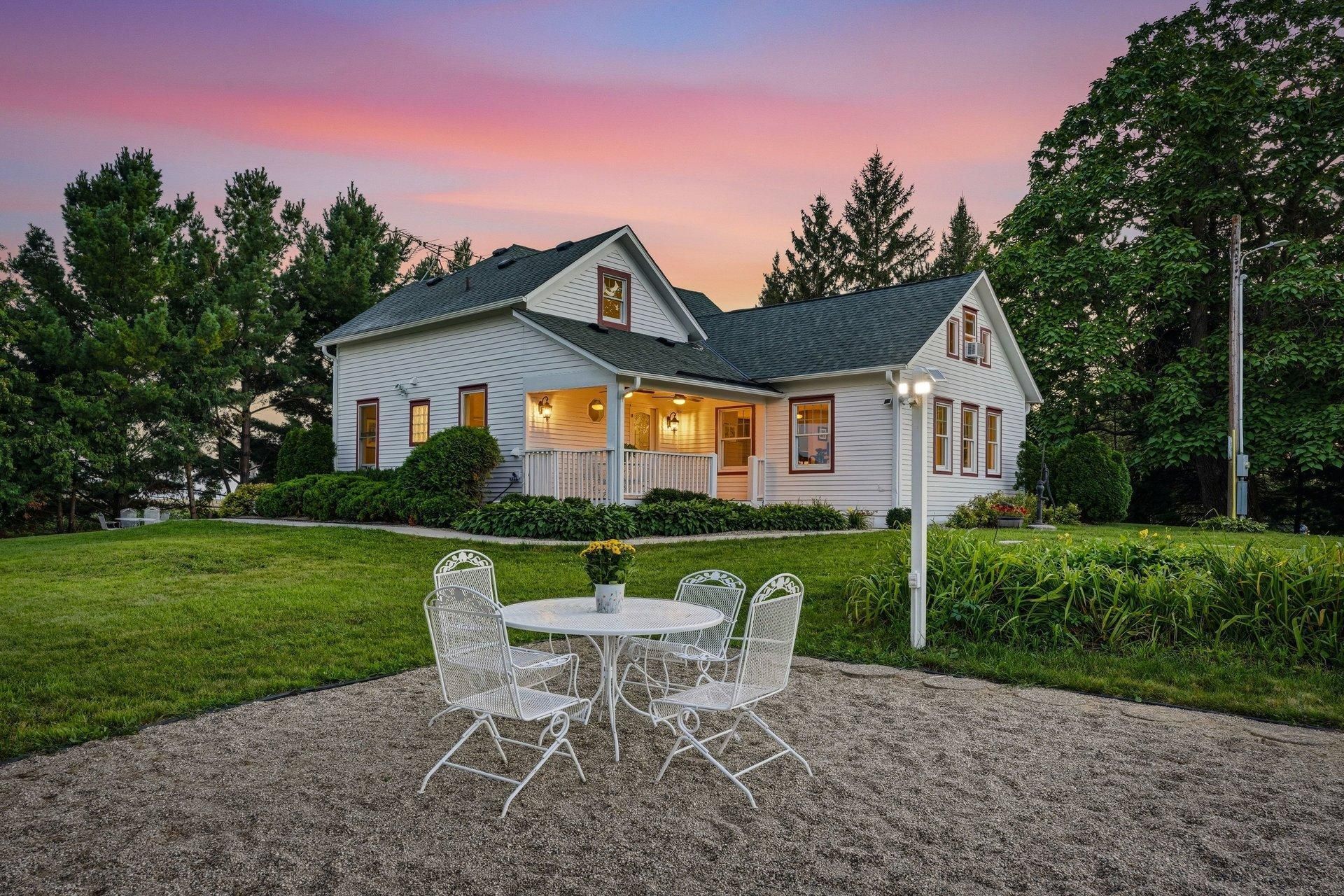6975 Quartz Avenue, Mayer, MN 55360 Main Photo