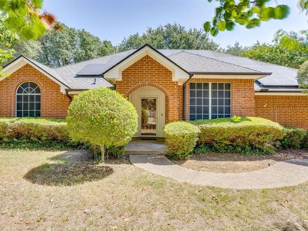 103 Old Hickory Lane , Joshua, TX 76058