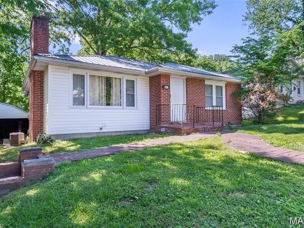 823 N Missouri Street , Cape Girardeau, MO 63701