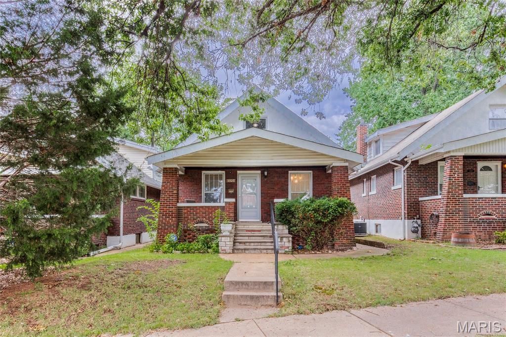 3325 Norma Court, Saint Louis, MO 63139 Main Photo
