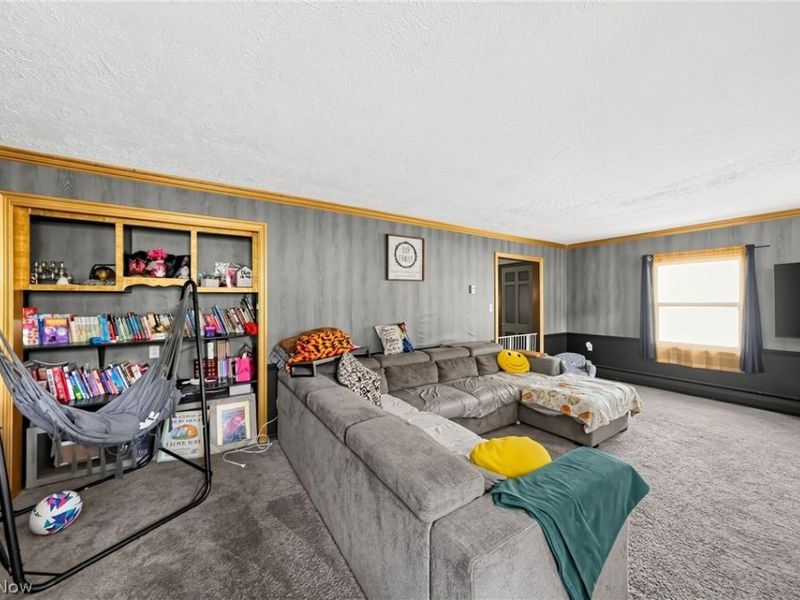 222 E Howard Street , Willard, OH 44890 Photo 36