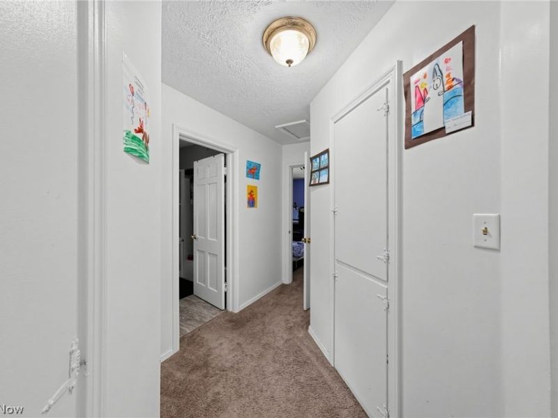 222 E Howard Street , Willard, OH 44890 Photo 37