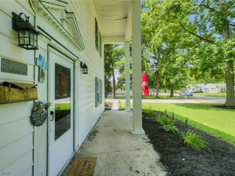 222 E Howard Street , Willard, OH 44890 Photo 5