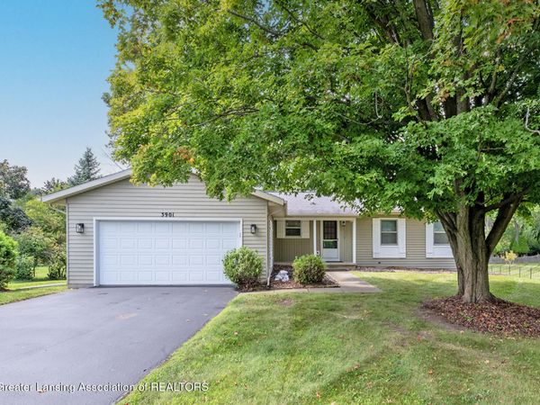 3901 Dobie Road, Okemos, MI 48864
