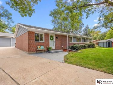 1834 Mindoro Drive, Lincoln, NE 68506