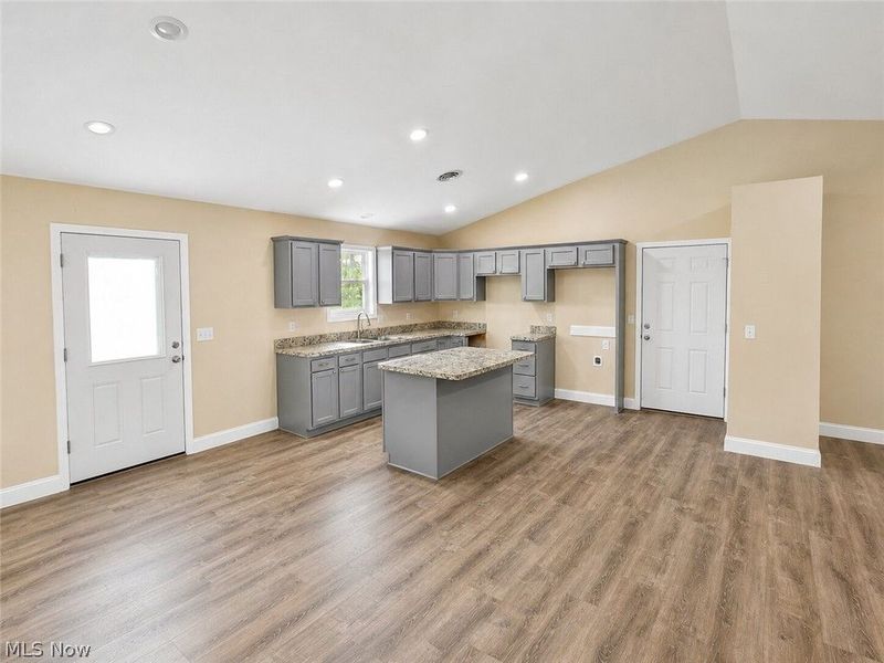 11489 Roller Coaster Road , Lisbon, OH 44432 Photo 9