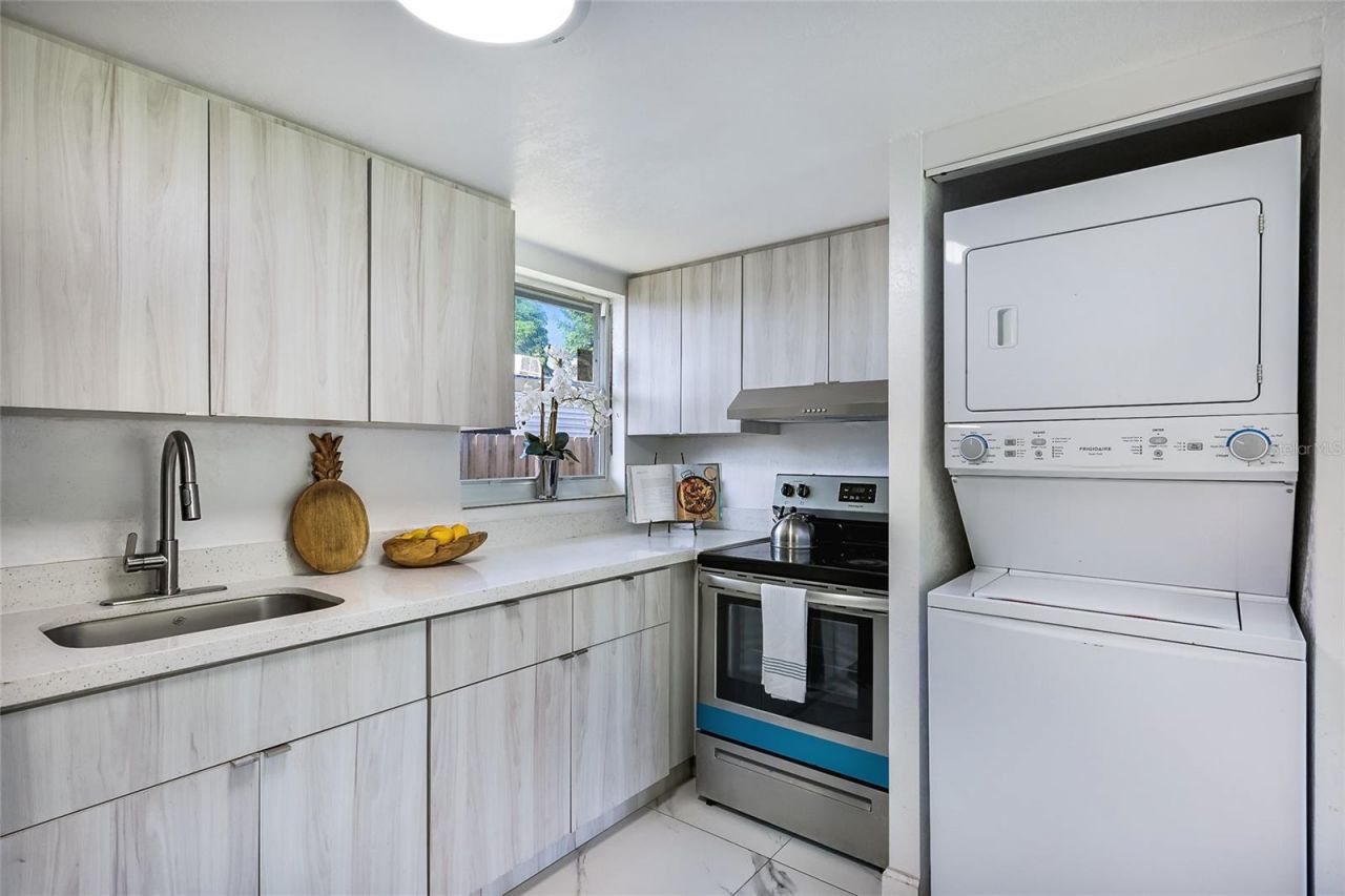 431 N East Avenue , Sarasota, FL 34237 Photo