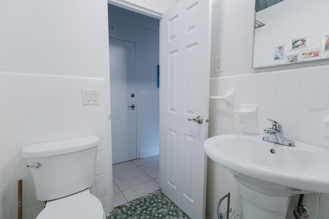 3315 58th Avenue S, Unit 222, Saint Petersburg, FL 33712 Photo